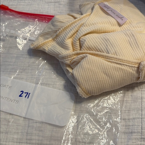 Out From Under Sweet Dreams Seamed Henley Top Large - Picture 7 of 7